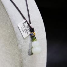 和(hé / huò)田玉葫蘆挂件